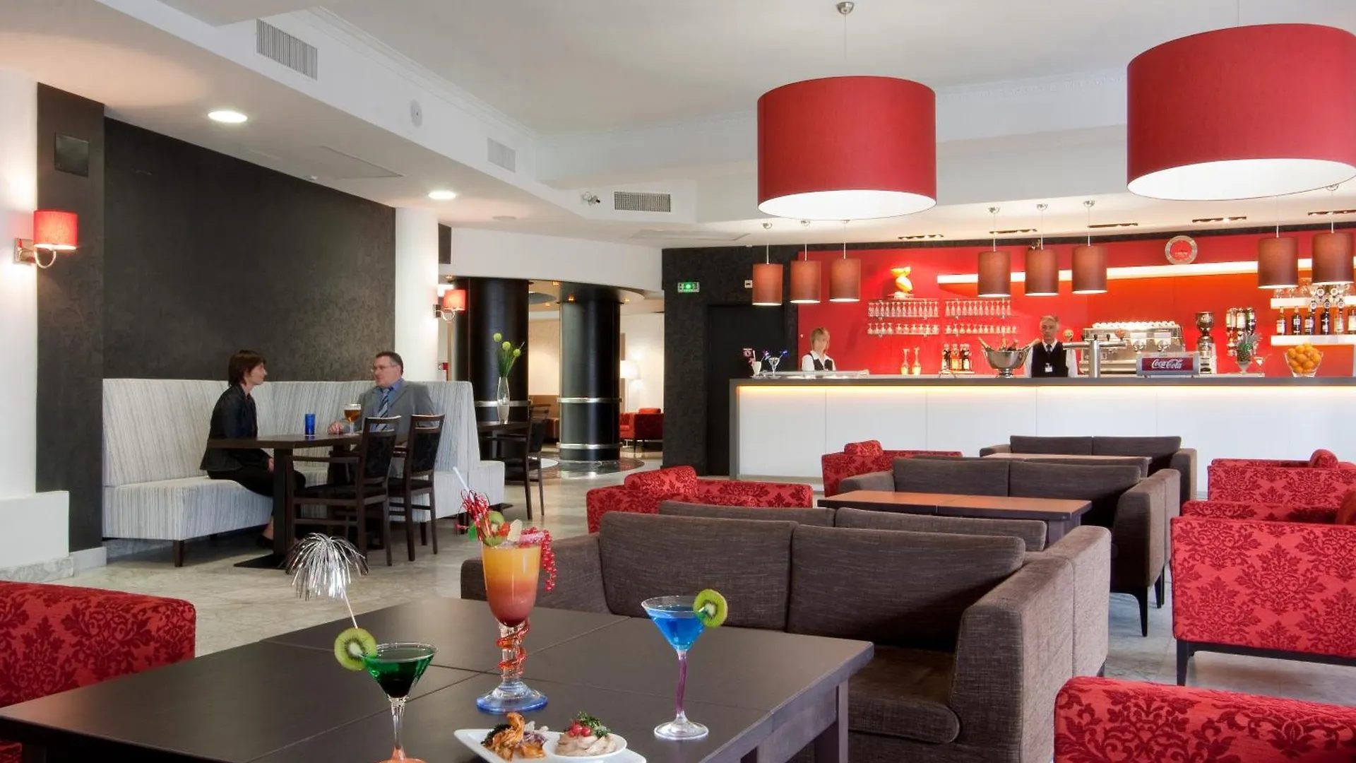 Rosalita Hostel Lurdy
