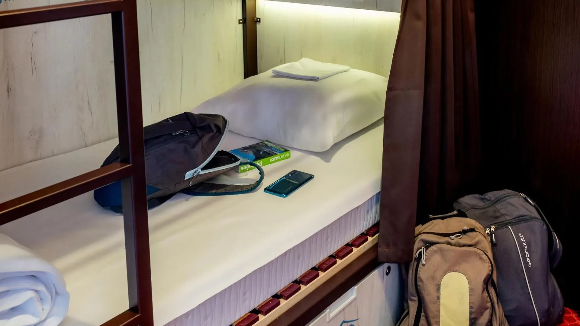 Rosalita Hostel Lurdy